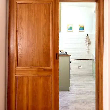 In Pieno Centro - La Piazzetta Пассиньяно-суль-Тразимено