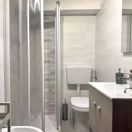 In Pieno Centro - La Piazzetta Apartamento